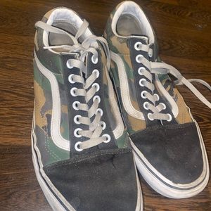 Camo vans skate shoes